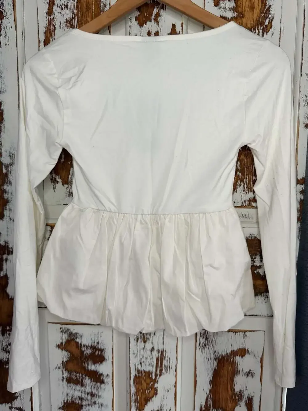 Long Sleeve Peplum Top Size XS White & Bubble Hem Mini Skirt Size 2 Navy 2pc Set
